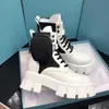 2023 Kadın Tasarımcı Deri Ve Naylon Ayak Bileği Çizmeler Topuk Martin Monolith Bayan Fırçalanmış Kumaş Avustralya Platformu Kış Sneakers Ile Kutu