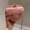 Womens Mini Love Heart Designer Bags Lambskin Classic Diamond Quilted Metal Hardware Leather Chain Shoulder Crossbody Wallets Lady Handbags With Coins Pouch 16CM