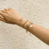 Lien Bracelets Géométrique Multi-Alliage Incrusté Strass Métal Ensemble Bracelet Style Européen Et Américain Acrylique Papillon Main Bijoux