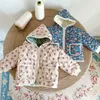 Jackets 2022 Winter Baby Warme jas met lange mouwen Geboren kapsel met capuchonse jas schattige jongen meid plaid bloemen dikke kleren