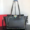 Classic Rivet Shopper Tote Bags Women Handbag Purse Litchee Pattern Cowhide Leather Stud Shoulder Bag High Quality Large Size Spik328P