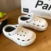 Pantoufles à plateforme pour femmes, chaussures de jardin d'été, sandales de plage respirantes à trous, pour la maison, pour filles, tendance