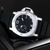 2021 Montres de luxe Mode Bracelet en caoutchouc Top Brand New Trois points Série Petite aiguille Run Deuxième haute qualité Casual Quartz Wr198Z