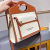 Klasik Messenger Çanta Tuval Çanta Çantası Jüt Patchwork Crossbody Buck Bag Kadın Tote Çanta Orijinal Deri Tutucu Debriyaj Shoul2471