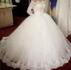 2023 Princess Ball Gown Wedding Dresses Off Axla Longe ärmar Underbara spets Appliced ​​golvlängd elfenben tyll brudklänningar plus storlek brud vestido de novia