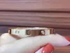 CA Family Cuff Bracelets 4 Стояние пары Pulseras Rose Gold Белое золото Pulsera. Необязательный дизайнер роскошных браслетов модного роскошного браслета для женского пол.