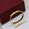 womens gold diamonds Bracelet Mens personalised bangle designer jewelrys grade Titanium alloy material Sweat resistantes fade resistant ladies braceletes