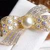 Brooches Trendy Brooch Jewelry Luxury Shiny Cubic Zircon Bow Pin And For Women Party Accessories Pearl Bowknot Corsage Decor