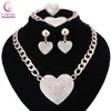 Frauen romantische Herzliebe Kristall Statement Chokers Ecklace Ohrringe Armbandringe Set f￼r Braut Gold Farbe Hochzeitskleid Jewelr248d