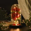 Fleurs décoratives fleur éternelle Rose couvercle en verre lumière LED artificielle dans le dôme pour cadeau de noël saint valentin des mères