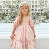 Flicka klänningar spädbarn smockad blommig klänning baby smock rocks barn spanska boutique kläder handgjorda prinsessor smockande