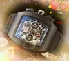 Popul￤ra tre ￶gon full funktionell stoppurklockor Japan Quartz Movement Chronograph Red Bggack Blue White Rubber Belt Mens Business Watch