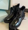 bottes de créateurs femmes chaussures de mode en cuir noir classique triangle inversé femmes martin bottine haute avec laine chaude automne hiver chaussure P7-1