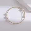 Bangle Classic Elagant eenvoudig groeipatroon barokke natuurlijke parelarmband voor vrouwen bruiloft messing ketting met 14k goud gevuld 2022