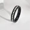 Anneaux de mariage couleur noire en acier inoxydable Couple de femmes avec CZ Zircon rangée mince cadeau de fiançailles empilable