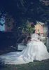 Vestidos de bola linda vestido de noiva de noiva de pescoço de pescoço renda de renda de renda longa Trem de capela em camadas personalizada feita plus size vestidos de novia