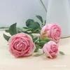 Dekorative Blumen fühlen sich echt an, 3 Köpfe, hohe Simulation, Latex, künstliche Rose, langer Zweig/Stiel, Handgefühl/Filz, Seiden-Hochzeitsblume, 6 Stück/Menge