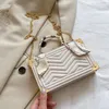 Bolsas de noite Trendência moda moda colorida caixa de ombro fitas de ombro lenços de corrente casual mensageiro mulheres criativas minimalistas lady shessbag