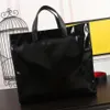 デザイナーの豪華なハンドバッグ財布ショルダーバッグドレスブラックコンポジットバッグクラシックレザーベルトカジュアルトート