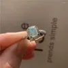 Anéis de casamento vintage feminina quadrada opala anel de pedra clássica cor prata fina para mulheres engajamento de cristal de noiva delicado