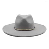 Berets dameshoed vilt kapel strand heren panama mode 2022 fedoras brim rand met ketting elegante fascinator bruiloft foto