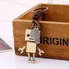 Keychains Doreen Box 빈티지 골동품 청동 PU 가죽 키 체인 키 체인 키로 링 카메라 베어 로봇 펜던트 수제 키 체인 선물 보석 1