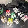 Sıradan Ayakkabılar Dantel Up Trainers Kadın Ayakkabı Erkek Spor Sezunayları Kadın Seyahat Deri Kemik Süsleme Moda Lady Düz Tasarımcı Mektupları Flats Platform Spor Sneaker