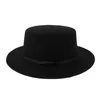 Berretti a sfera Cappello perfetto Unisex Cintura di lana a tesa larga Flat Top Fedora Cappelli da festa Berretto da baseball Insegnante