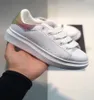 Designer barn skor vit rosa dröm blå enkel rem överdimensionerad sneaker gummi sula spädbarn pojkar flickor mjuk kalvskinn läder spets upp tränare sportkläder n2n0#