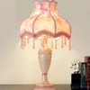 Lampes de table Lampe de tissu de résine européenne Moderne LED Chambre Chevet Salon Stand Light Coffee Shop El Study Décoration Éclairage