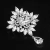 Luxury Rhinestone Brosch Hot Elegant Wedding Bridal Corsage Suit Accessories Flower Pin Fashion Jewelry for Mother Gifts