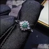 Bagues De Grappe Bagues De Grappe À La Mode 925 Sterling Sier 0 5Ct Couleur Verte Moissanite Bague Fleur Pour Femme Plaqué Or Blanc Réglable Dhkid