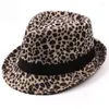 BERETS JAPAN KOREA STIL MEN KVINNER KAPPEN VÅREN Hösten Leopard tryckt Fedoras Casual Black Belt Trilby Hat Fancy Jazz Bowler