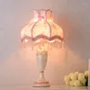 Lampes de table Lampe de tissu de résine européenne Moderne LED Chambre Chevet Salon Stand Light Coffee Shop El Study Décoration Éclairage