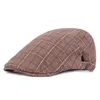 Berretti da uomo Plaid Primavera Autunno Stile britannico Sboy Berretto Cappello Retro Cabbie Cappelli artistici maschili Berretti con visiera per pittore per papà