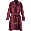 LuxuryWine uomo rosso Trench Coat Hesperian Style lungo giacca a vento primavera autunno contrasto di colore moda Bello soprabito bordeaux