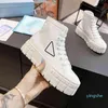 Boots Nylon Gabardine Casual Shoes Designer Luxury Canvas Sneakers M￤n Kvinnor Modar Tjock Sole Solid Color Non-Slip H￶jande skosn￶r