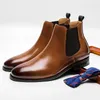 Chaussures habillées en cuir véritable bottes pour hommes Style britannique hommes bottes en cuir de haute qualité hommes bottines légères confortables chaussures habillées 221031