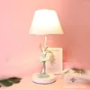 Tischlampen Nordic Rosa Ballett Lampe Moderne LED Harz Dimmbare Schlafzimmer Mädchen Dekoration Kinder Schreibtisch Nachttisch