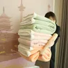 Cobertor de designer com letras de logotipo Cobertoras adultos adultos Informações Têxteis de carpete Têxteis para roupas de cama WLL1789
