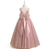 Robes de fille élégantes filles Big Bow Dress Teen Girl White First Communion Ceremony Long Robe Vêtements Enfants Bridesmild Wedding V-Neck Vestidos 221101