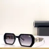 Lunettes de soleil pour femmes et hommes été SK5871 style UV400 lunettes rétro à monture complète avec monture