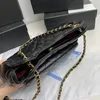 Kadın Çanta Omuz Crossbody Tag Zinciri Sıras Çantası PU Deri Moda Çantası Yüksek Kaliteli Büyük Kapasiteli Alışveriş Çantası