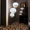 Lampadaires postmoderne créatif lampe à LED étude salon trois pieds luminaires verticaux chambre boule de verre maison éclairage debout