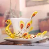 Tasses Soucoupes Creative 3D Fabriqué À La Main En Porcelaine Émail Paon Café Ensemble avec Soucoupe Et Cuillère Présent En Céramique Thé Eau Plat Cadeau