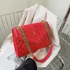 Top Designer Schoudertassen Tote Lady Crossover Nieuw Lente 2023 Klein Vierkant Enkele Schouders Diagonaal Lichaam Draagbaar Kettingset Tas Fabriek Lage Prijs Directe Verkoop