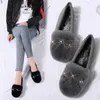 Autres chaussures Véritable lapin fourrure mocassins en peluche femmes appartements grande taille chaussures hiver cristal arc filles mocassin moelleux fourrure coton chaussures pour dame L221020