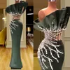 スパンコール人魚の豪華なイブニングドレス新しいデザインサテンプロムドレスシンプルなビーズフォーマルパーティーガウン