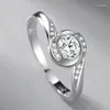 Bagues de mariage en Moissanite de couleur D américaine, rondes en Zircon plaqué platine, bijoux simples et élégants pour femmes