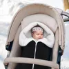 Slaapzakken Geboren tas Dikke winter baby envelop gebreide kinderwagen Swaddle footmuff peuter Slaapzak Kid Sleepsack babyzakken 221102